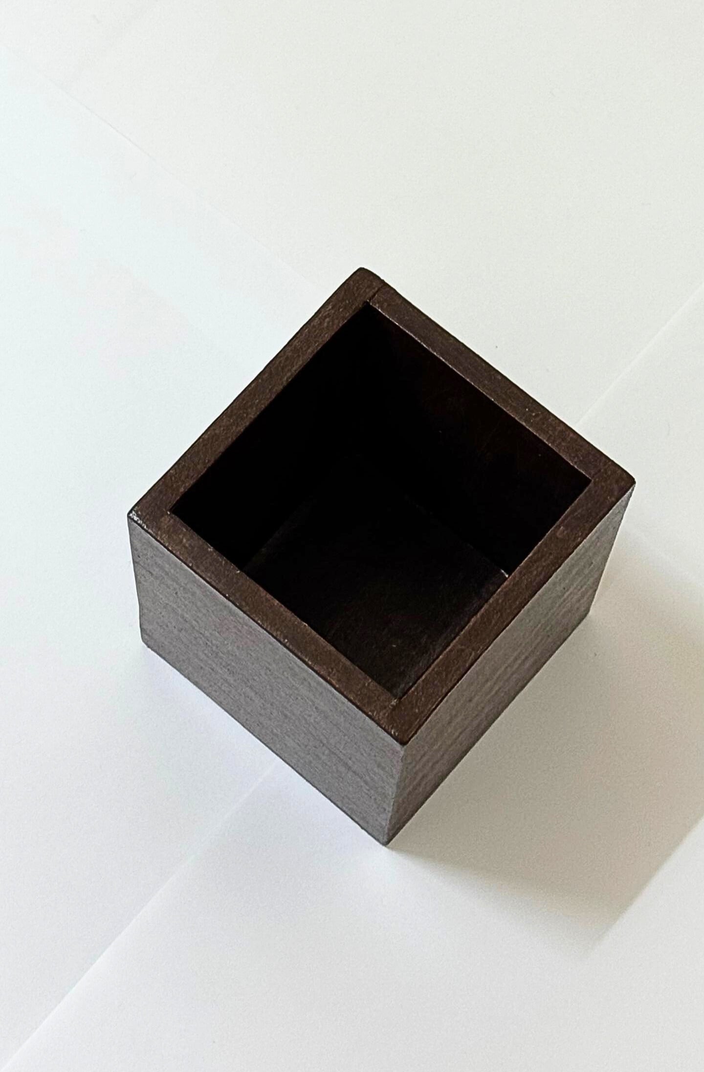 Wooden Pen Holder (Dark Mahogany)