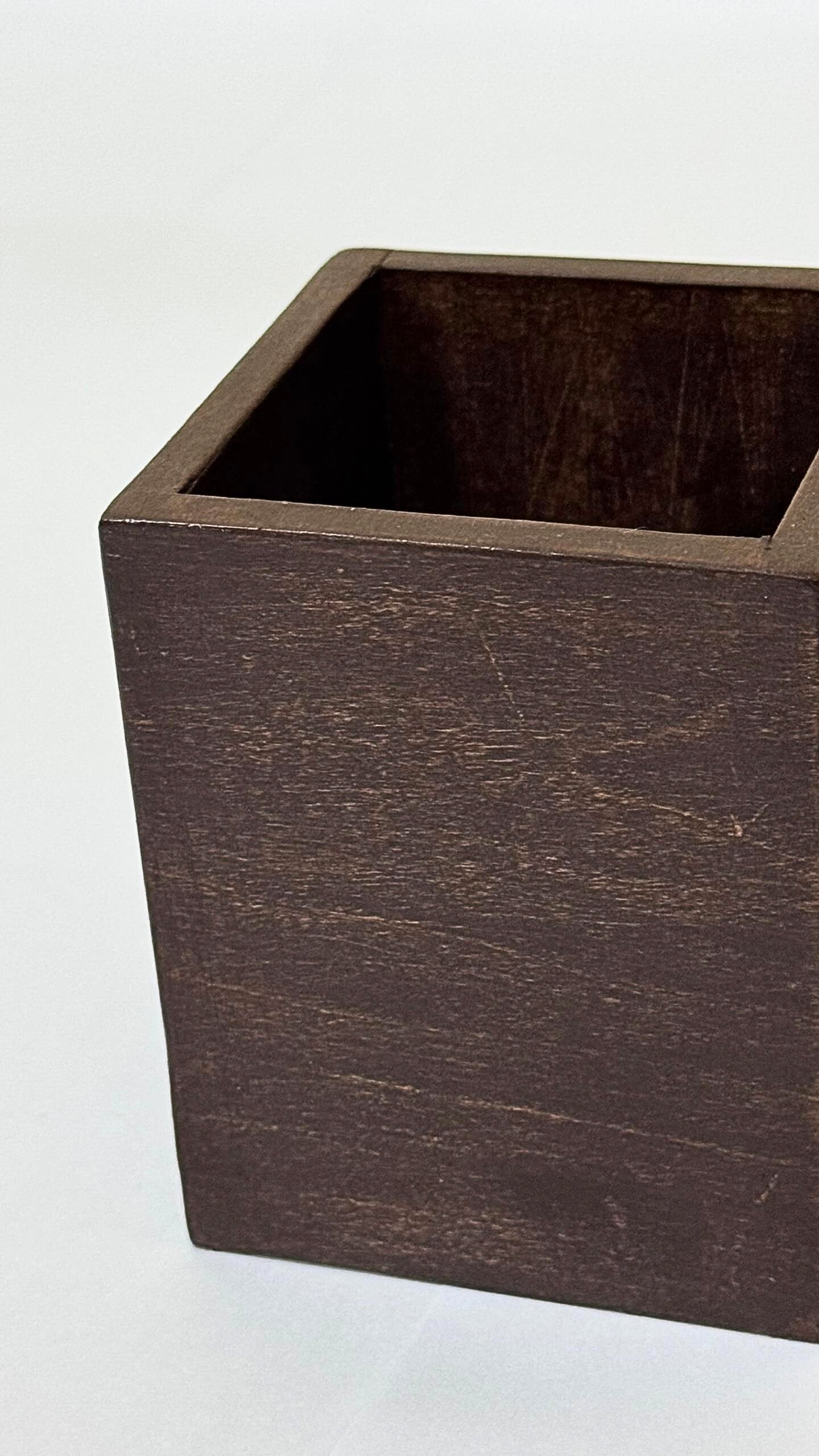 Wooden Pen Holder (Dark Mahogany)