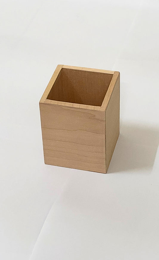 Wooden Pen Holder (Natural Maple)
