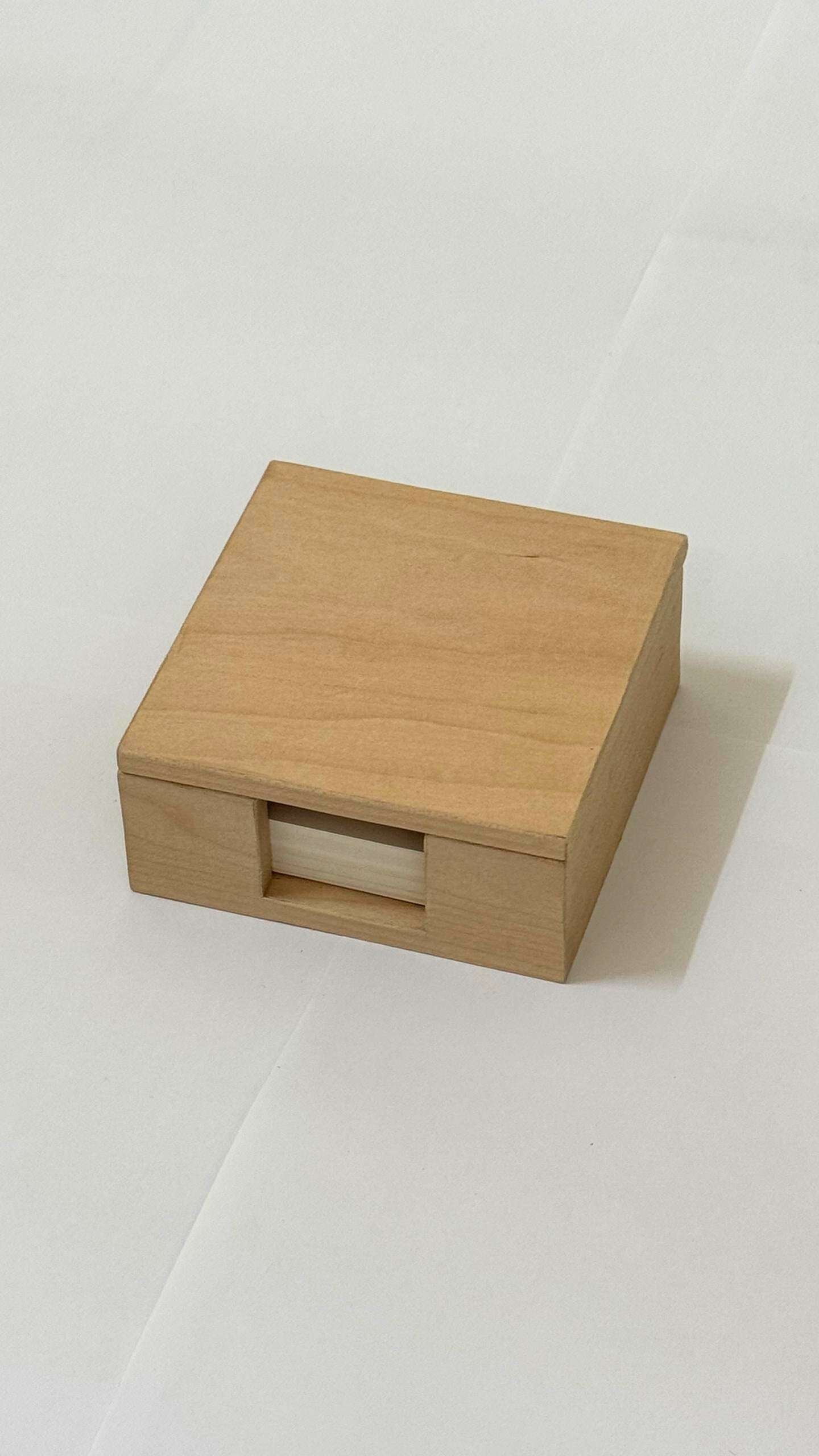 Wooden Memo Holder (Natural Maple)
